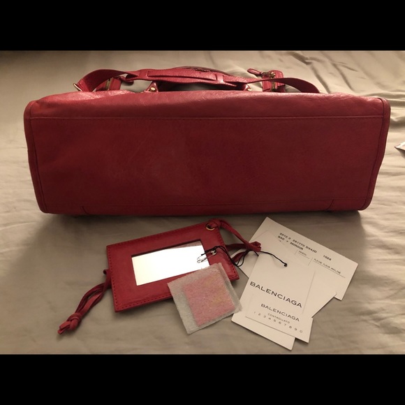 Balenciaga Bag - Picture 2 of 8